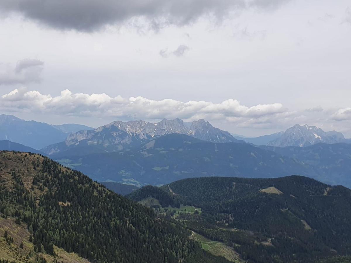 Grassegger Appartementhaus Sankt Johann am Tauern ภายนอก รูปภาพ